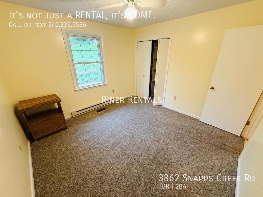 3862 Snapps Creek Rd - Photo 7 of 15