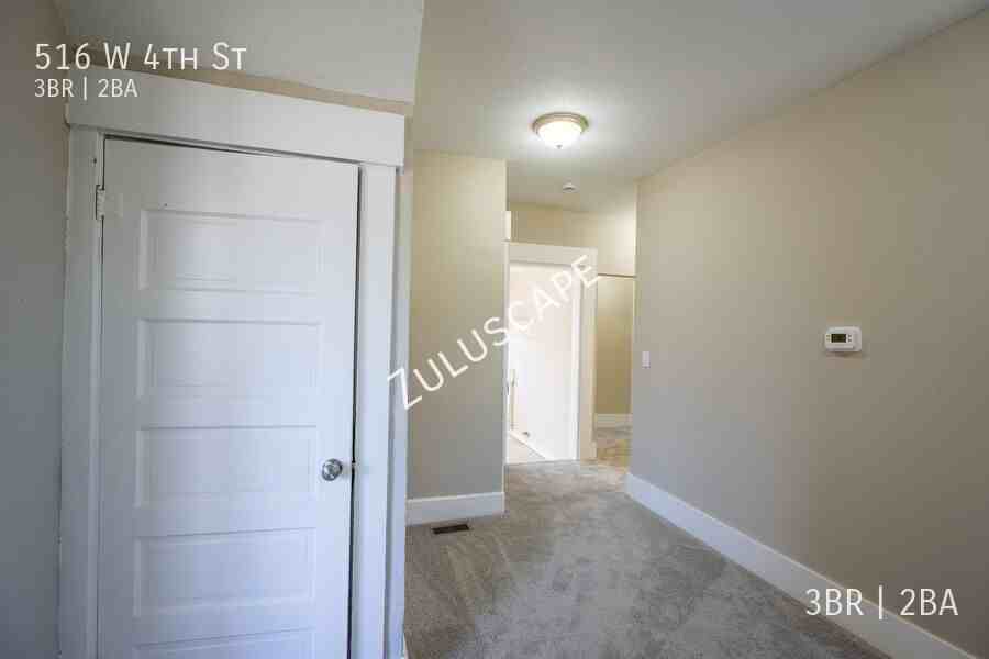 516 W 4th St - Photo 6 of 22