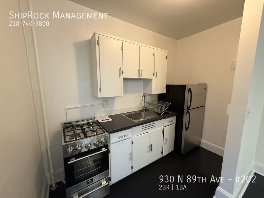 930 N 89th Ave #202 - Photo 6 of 21