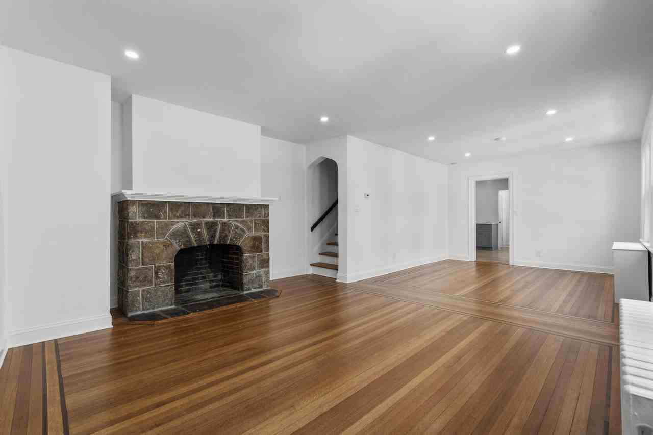 53 Park Ave #53 - Photo 7 of 38