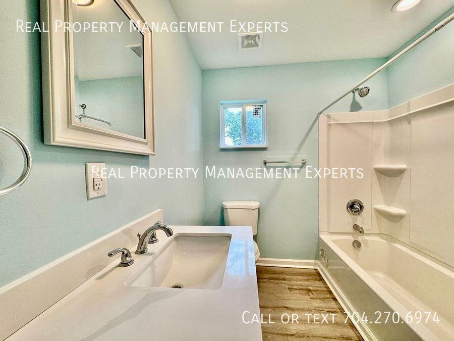 1855 Lane St - Photo 7 of 15
