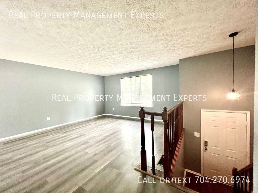 5120 Speyside Ct - Photo 6 of 18
