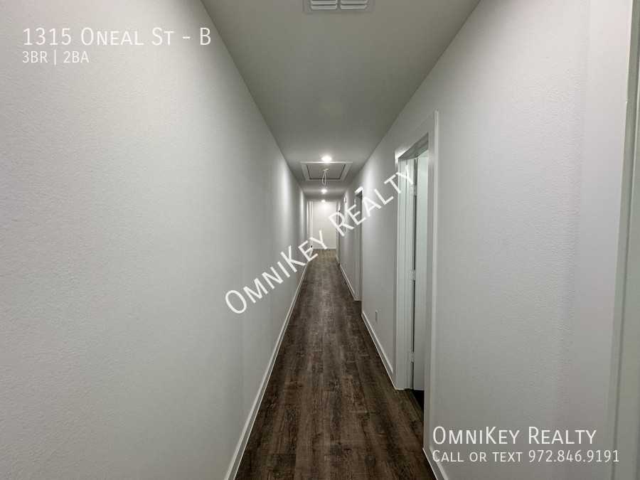 1315 Oneal St #B - Photo 5 of 16