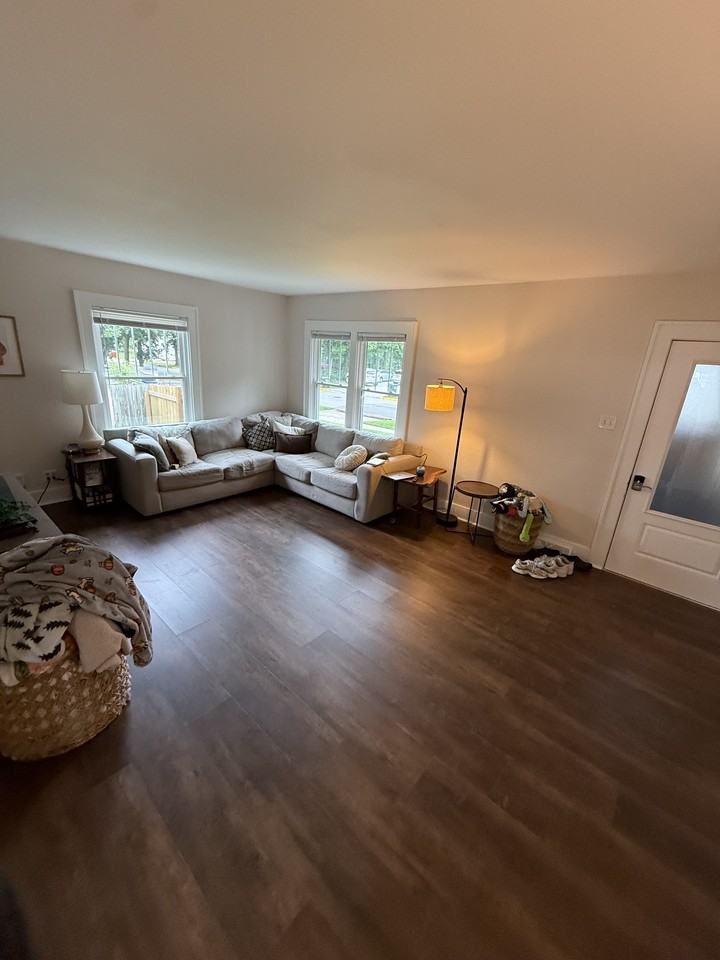 2827 Wood St #NA - Photo 4 of 37