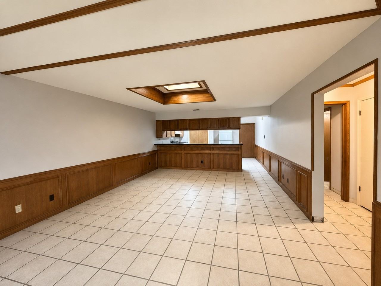 301 E La Vista Ave #A - Photo 6 of 12