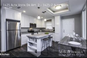 featured image of 1425 Alta Vista Dr Apt 2