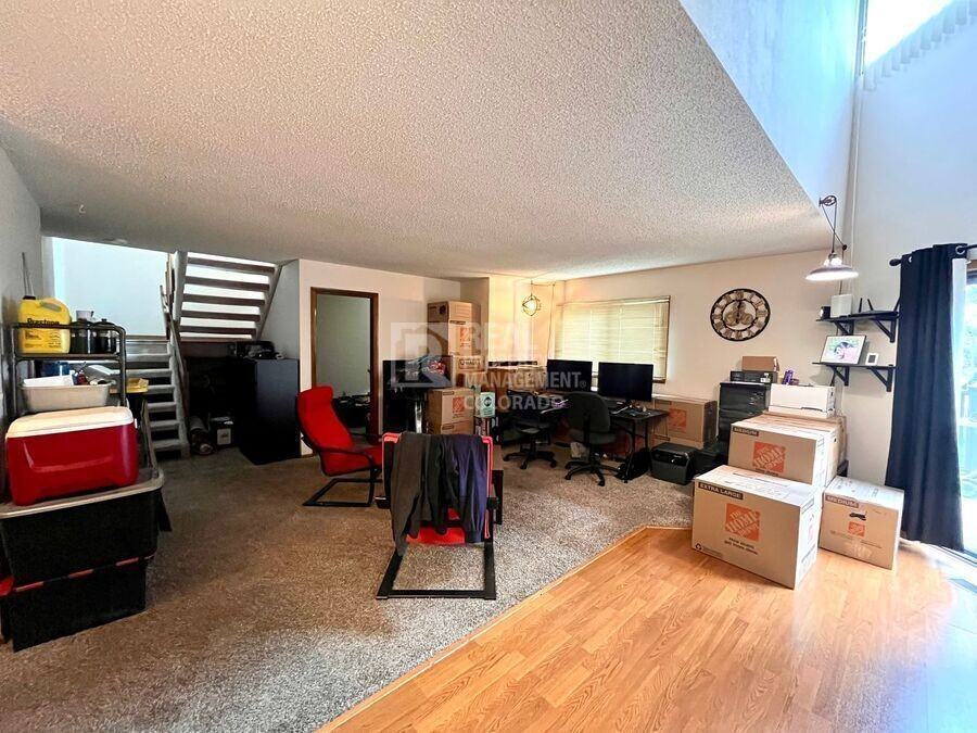826 Pebblewood Dr - Photo 4 of 14
