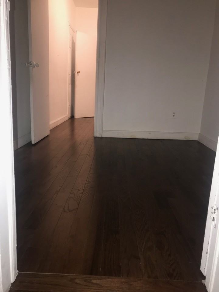 748 39th St #2 - Photo 3 of 8
