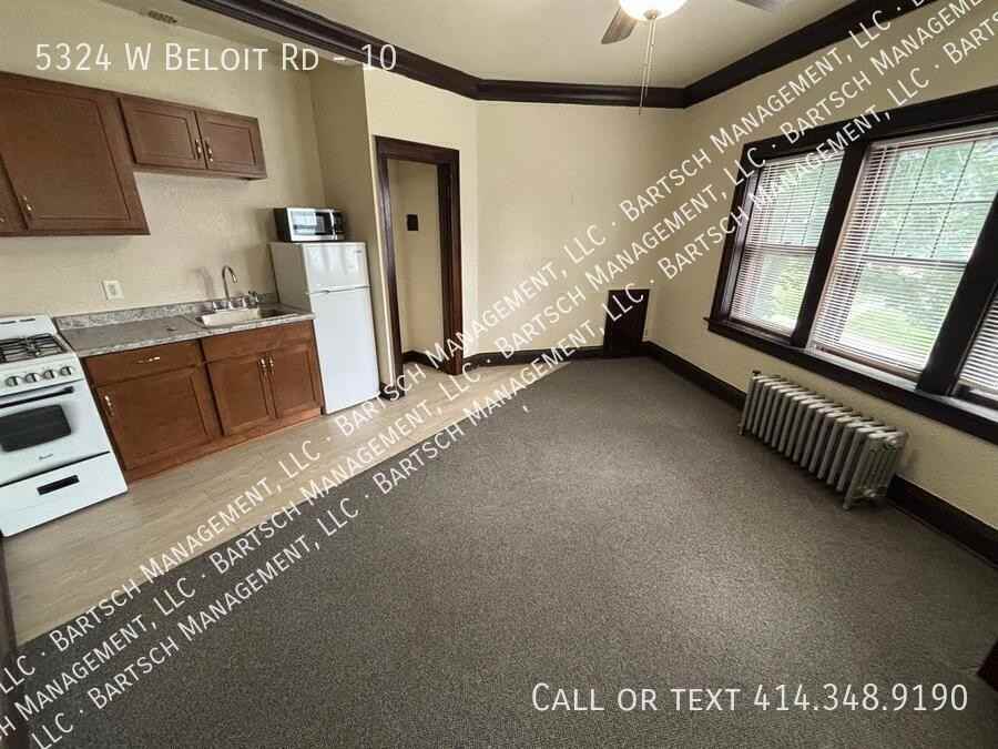 5324 W Beloit Rd #10 - Photo 2 of 7
