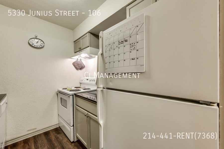 5330 Junius St #106 - Photo 5 of 17