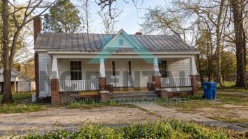 featured image of 307 N Parker St #305