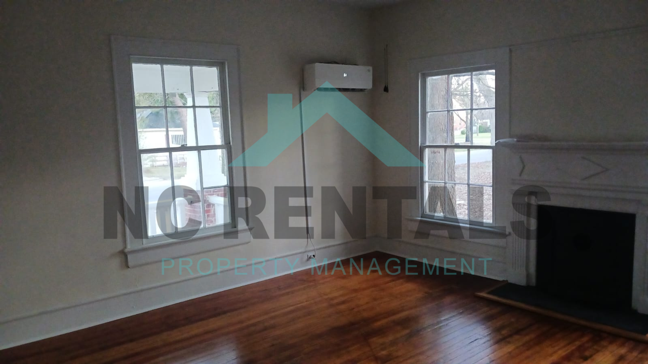 307 N Parker St #305 - Photo 6 of 27