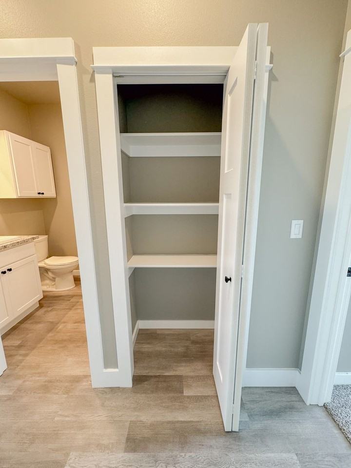 941 Covey Run Rd #212 - Photo 5 of 29