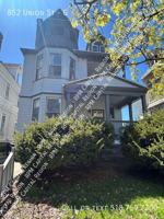 featured image of 852 Union St #G