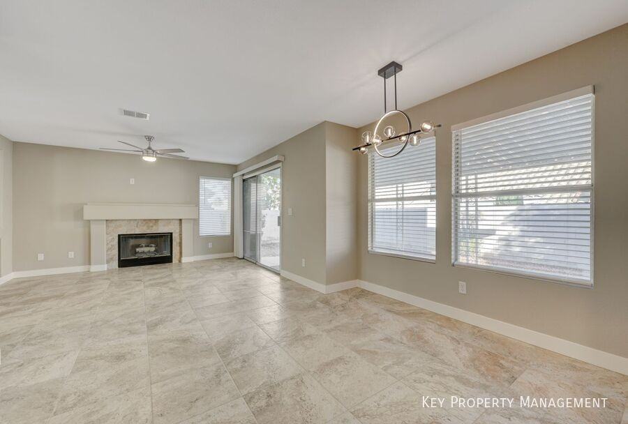 170 Mirador St - Photo 4 of 21