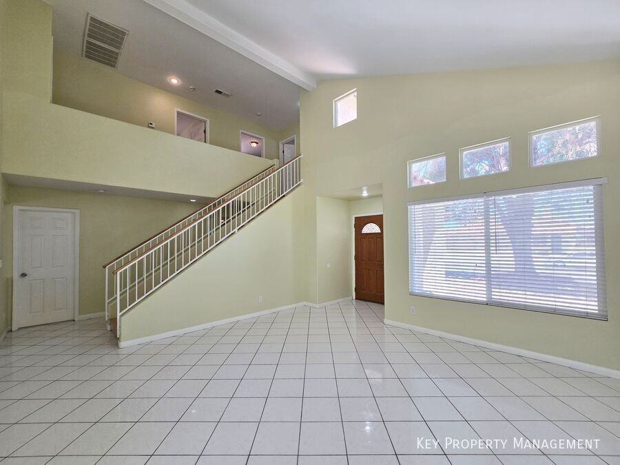 4613 Fireside Ln - Photo 3 of 29
