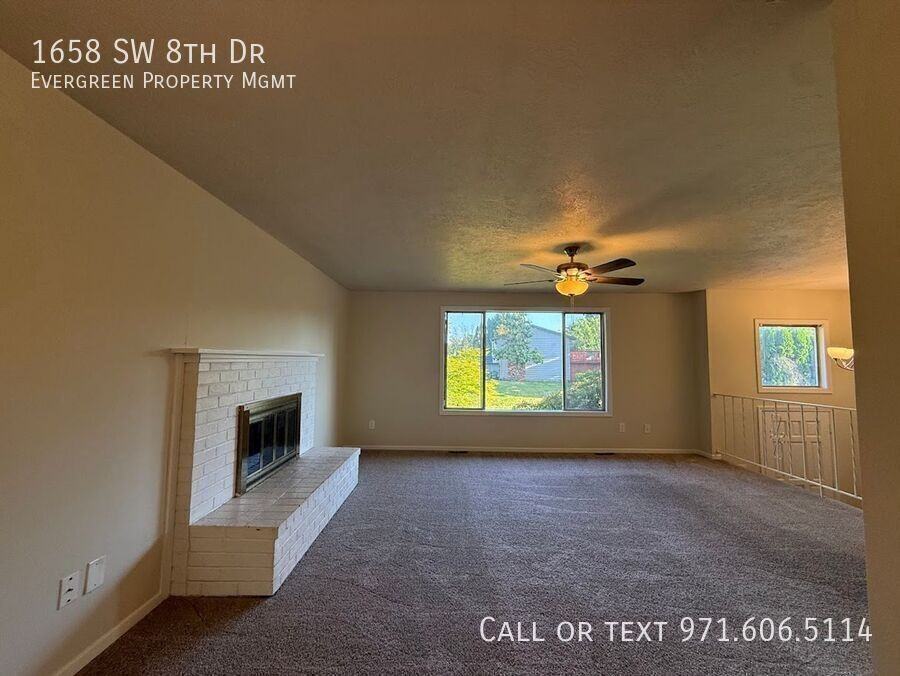 1658 Sw 8th Dr - Photo 6 of 37