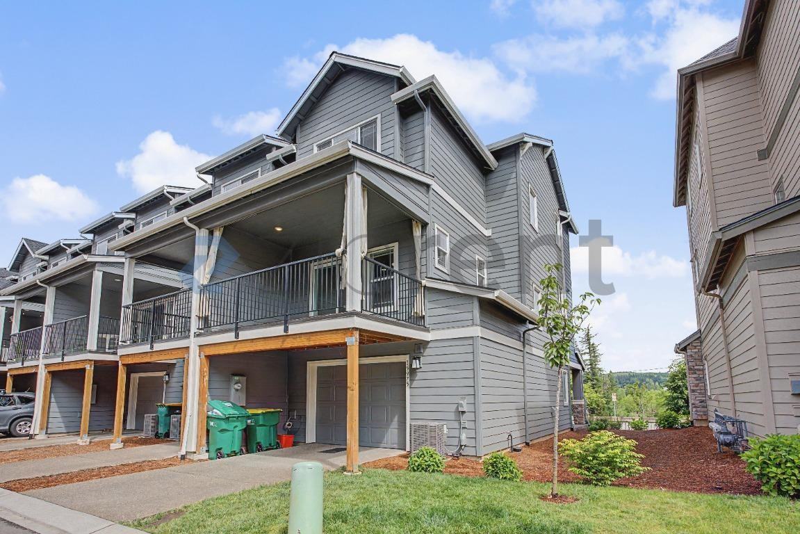 15975 Nw Hosmer Ln - Photo 5 of 30