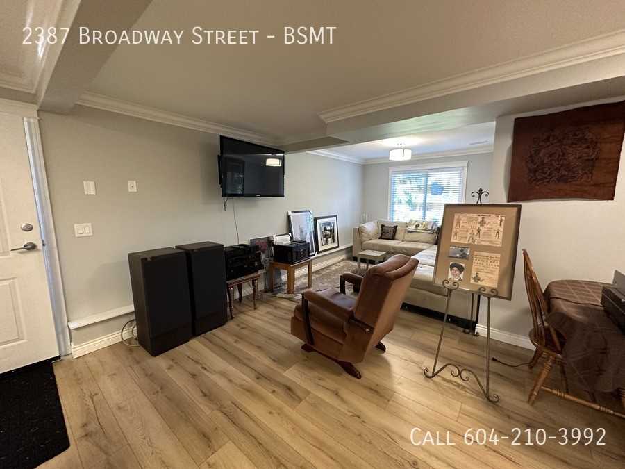 2387 Broadway St #BS - Photo 4 of 10