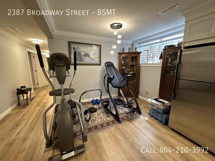 2387 Broadway St #BS - Photo 7 of 10