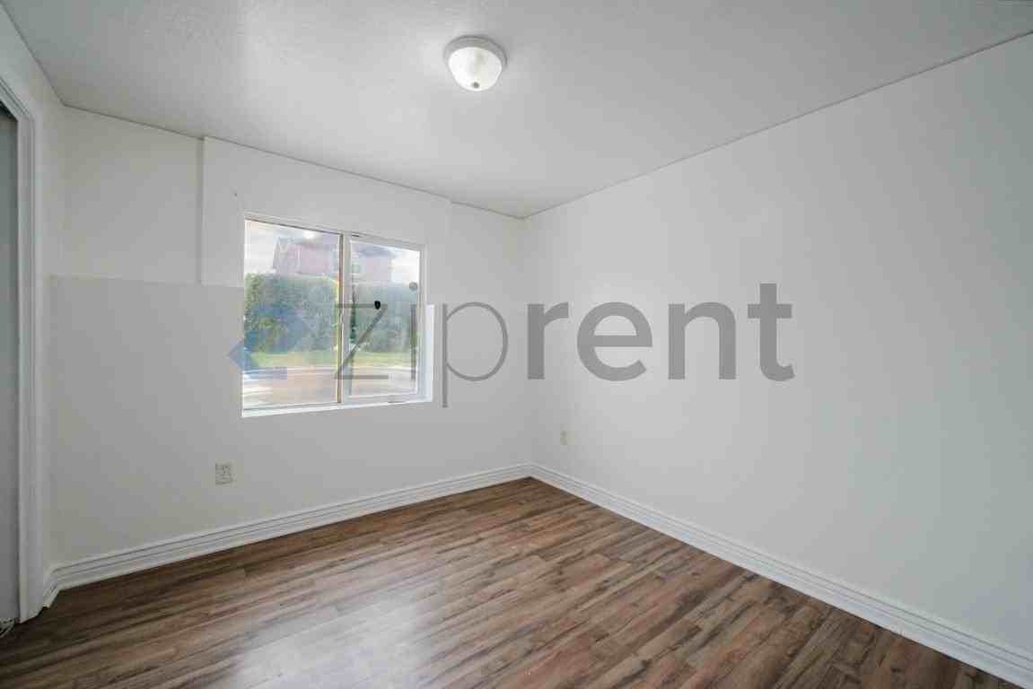 4532 S Greystock Cir - Photo 7 of 18