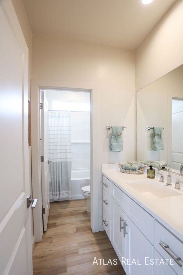 1530 W Sierra Vista Dr - Photo 5 of 26