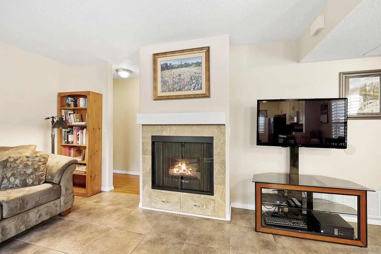 10309 Azuaga St #37 - Photo 4 of 29