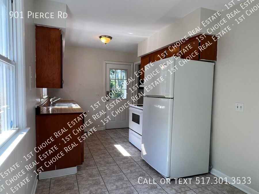 901 Pierce Rd - Photo 4 of 16