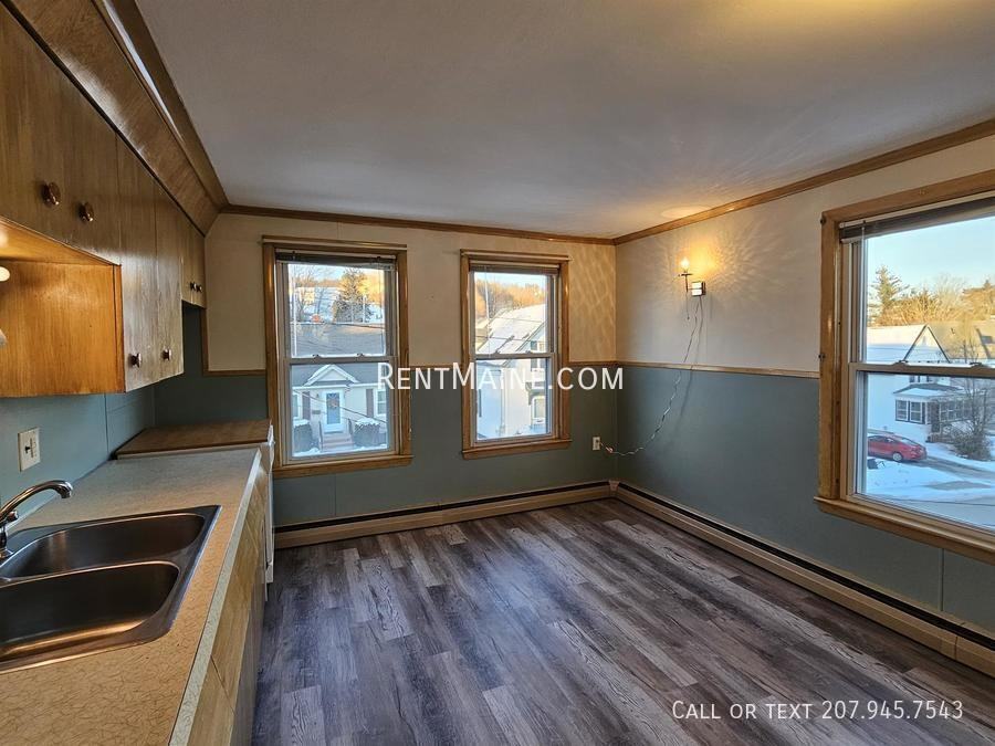 56 Franklin St #3 - Photo 4 of 25