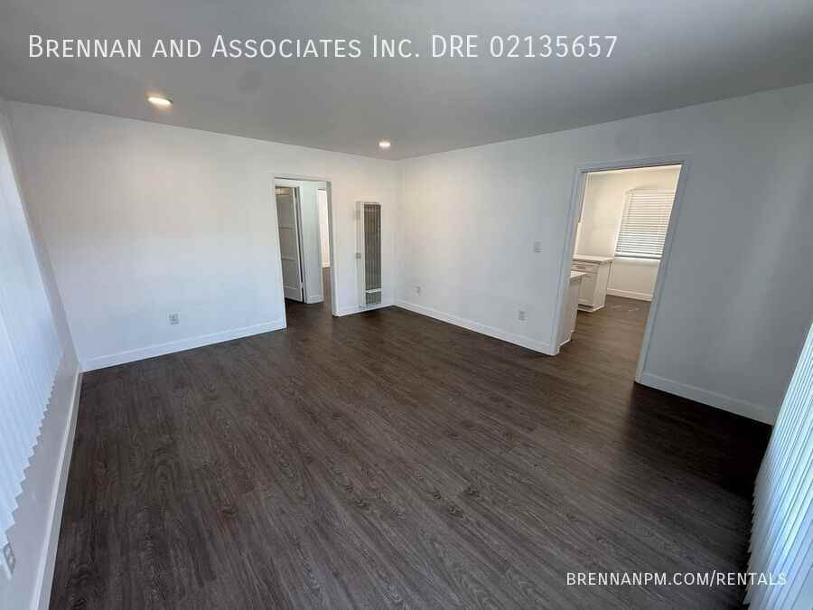 456 Davidson St #B - Photo 3 of 15