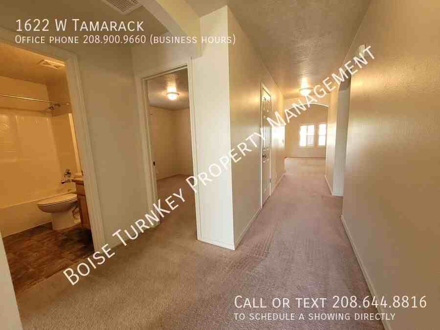 1622 W Tamarack Dr - Photo 4 of 26