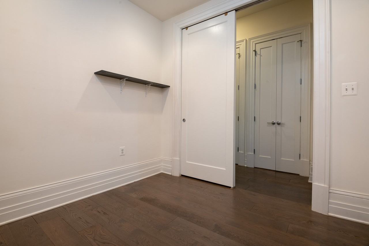 901 D St Ne #6 - Photo 7 of 16