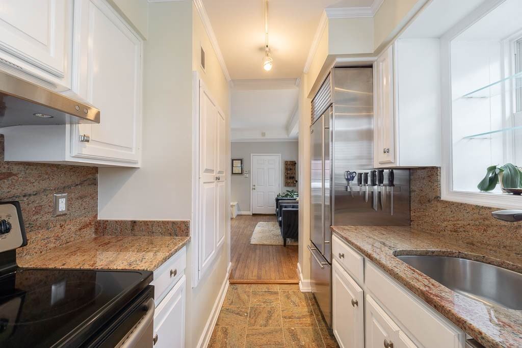 800 Wolfe St - Photo 7 of 25