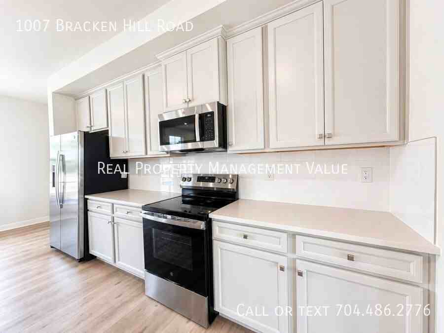 1007 Bracken Hill Rd - Photo 6 of 35