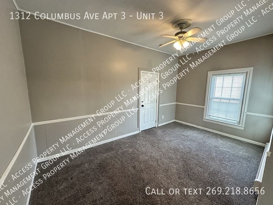 1312 Columbus Ave Apt 3 #3 - Photo 4 of 17