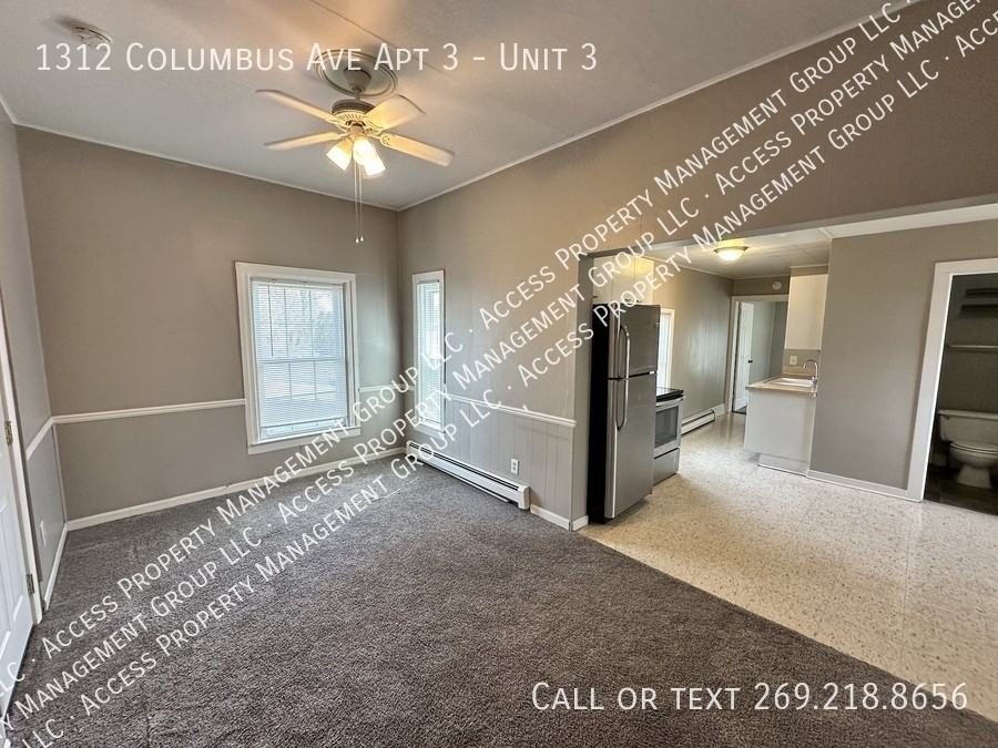 1312 Columbus Ave Apt 3 #3 - Photo 5 of 17