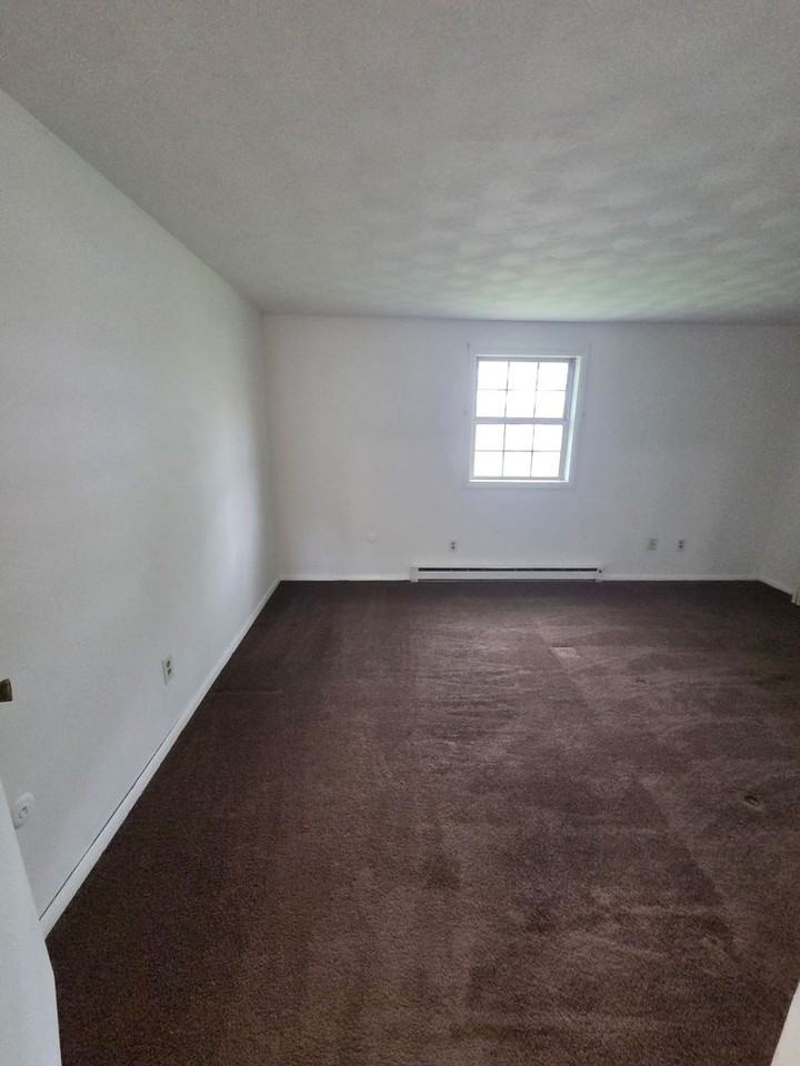 177 Ashford Dr - Photo 5 of 6