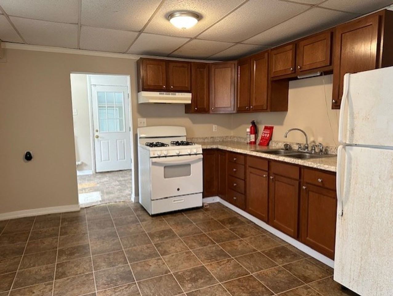 116 & 118 Market Street #116 - Photo 5 of 11