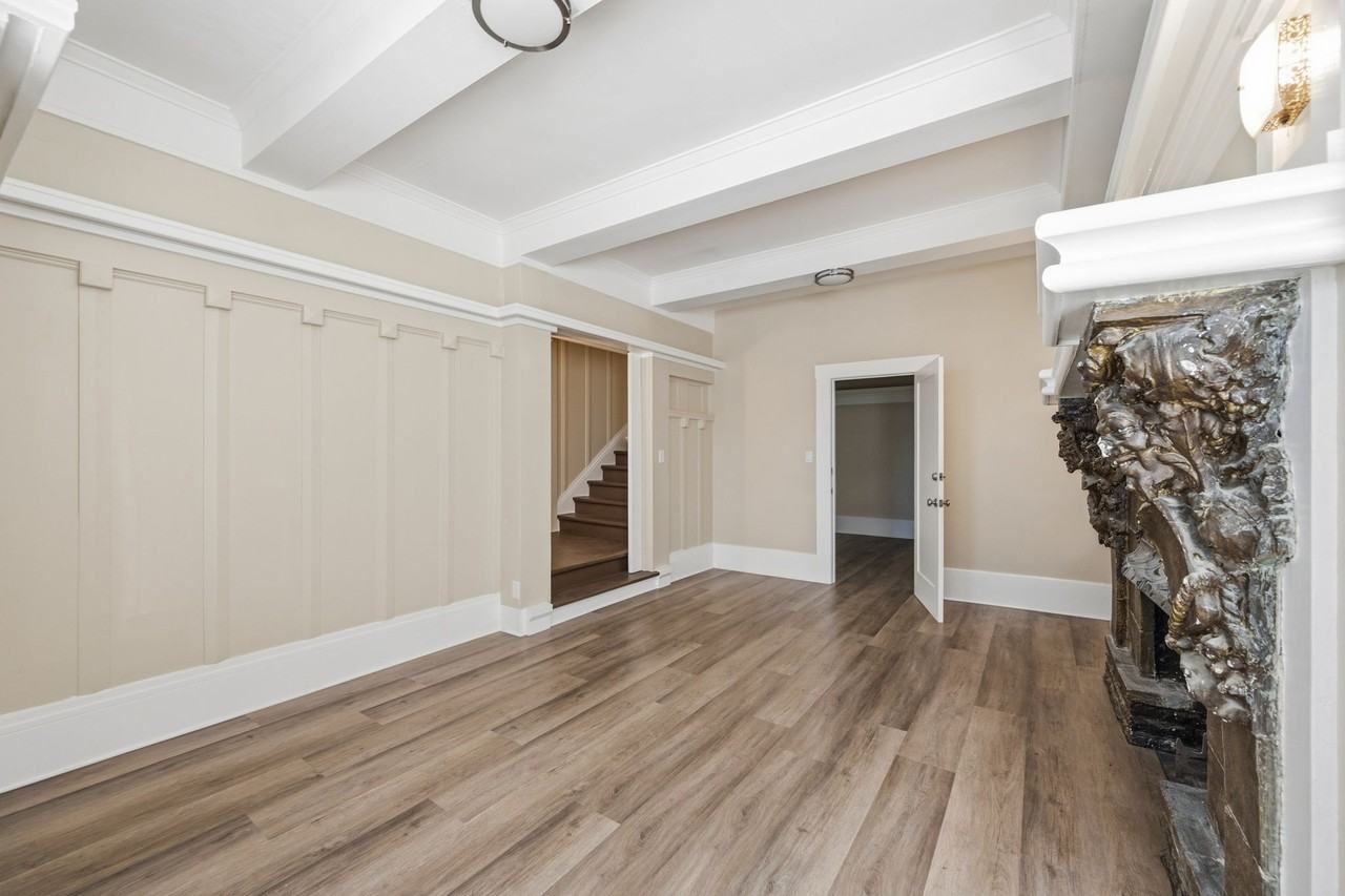 2256B Van Ness Ave - Photo 5 of 22
