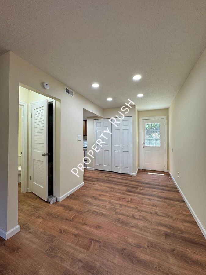 1511 Rustic Dr Nw #1511 - Photo 6 of 23