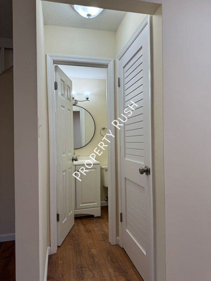 1511 Rustic Dr Nw #1511 - Photo 7 of 23