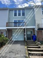 featured image of 906 Summit Chase Dr