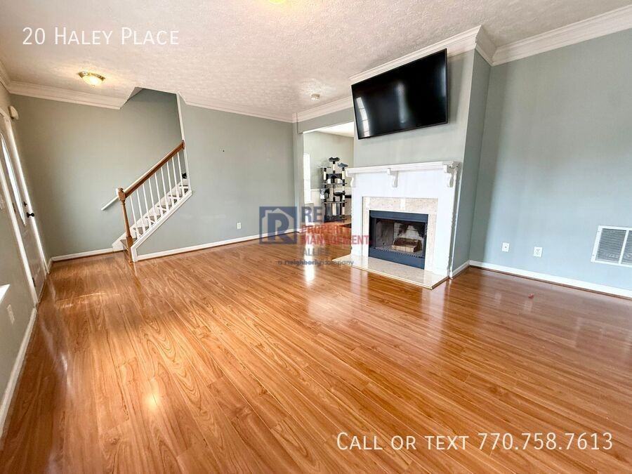 20 Haley Pl - Photo 3 of 15