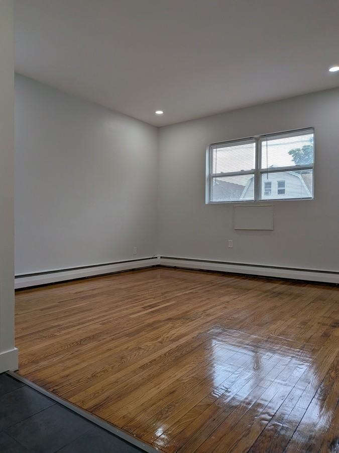 316 Eastern Pkwy - Photo 2 of 7