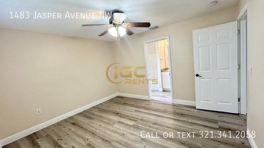 1483 Jasper Ave Nw - Photo 4 of 14