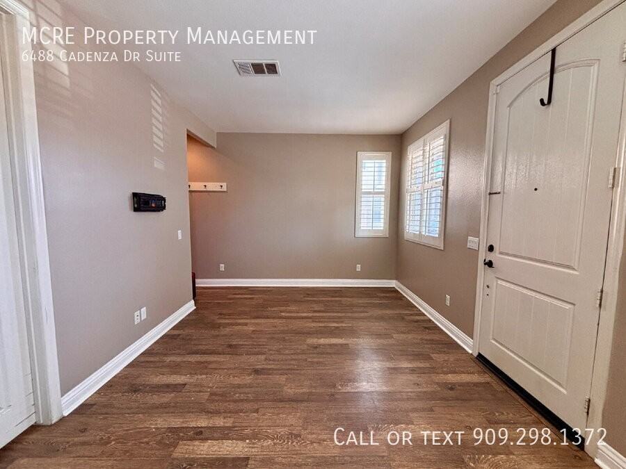 6488 Cadenza Dr - Photo 3 of 11