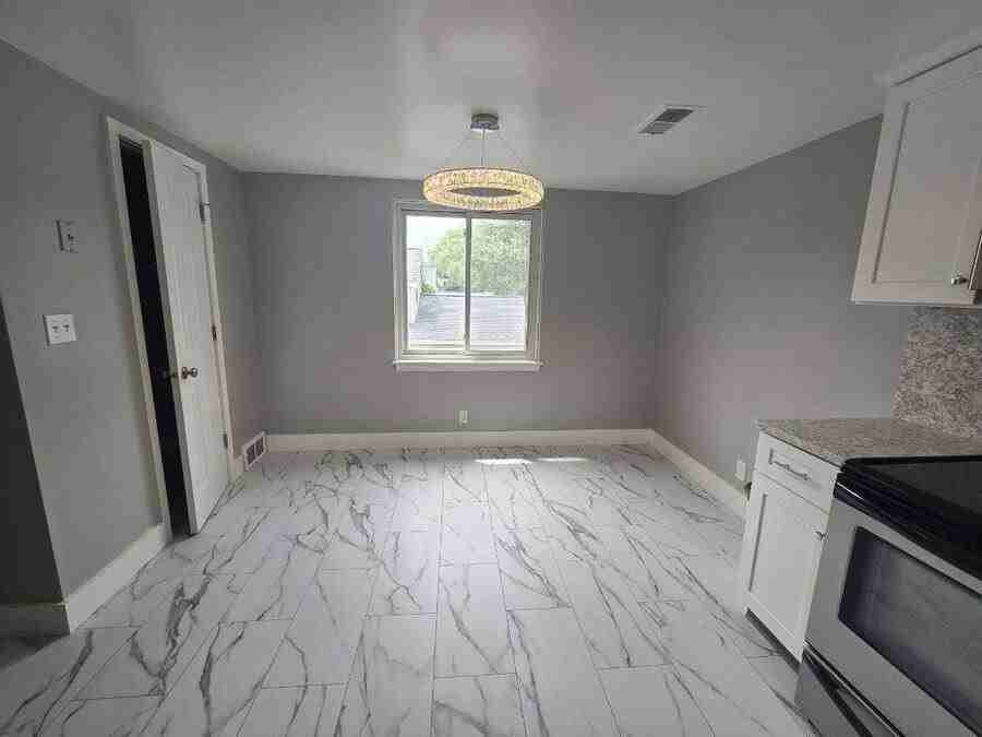 37 W Mckinley Ave - Photo 6 of 11