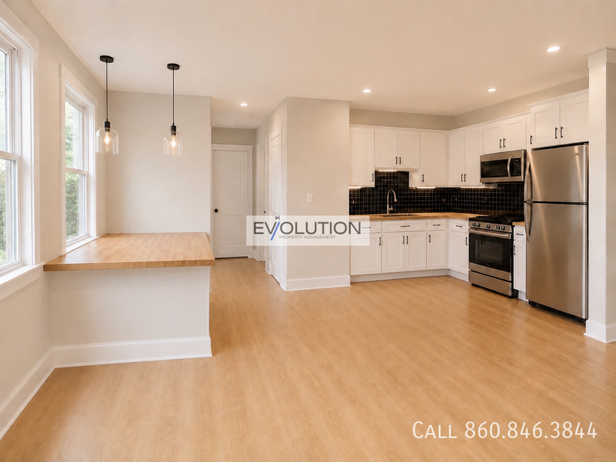 906908 Park St #3W