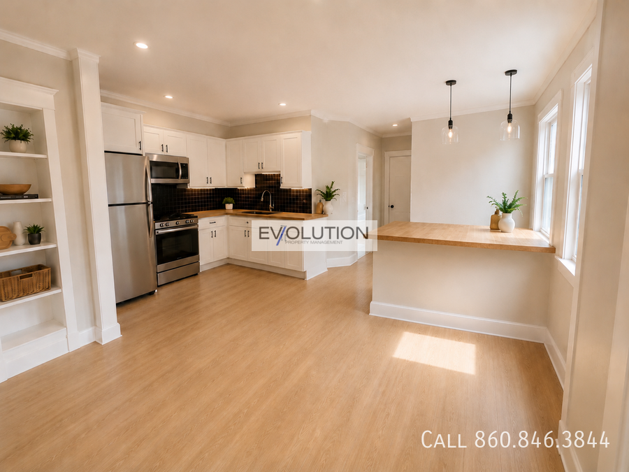906908 Park St #3E