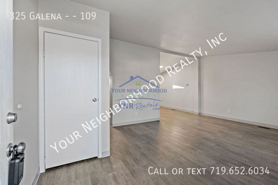 325 E Galena Ave #109 - Photo 2 of 20